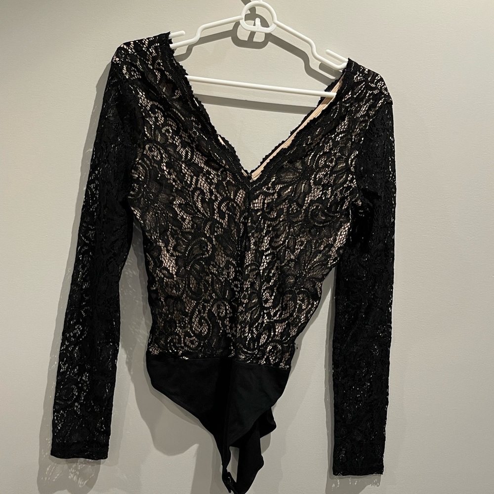 Long sleeve lace body suit